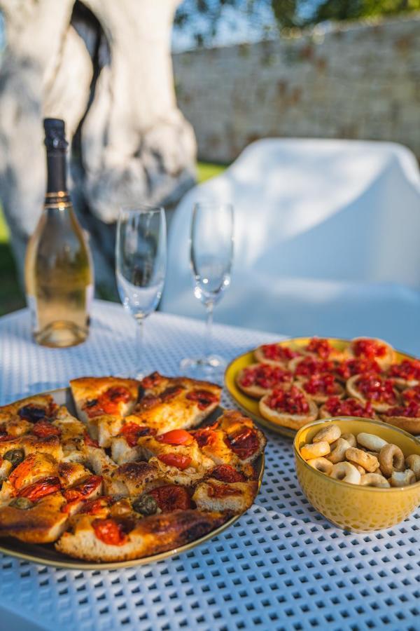 Olea Relais Bed and Breakfast Κονβερσάνο Εξωτερικό φωτογραφία
